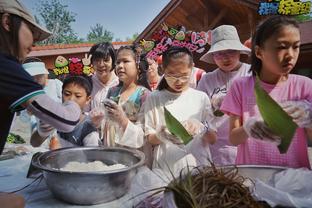 水庆霞祝贺张琳艳：希望你能作为榜样，让更多女孩儿参与足球运动